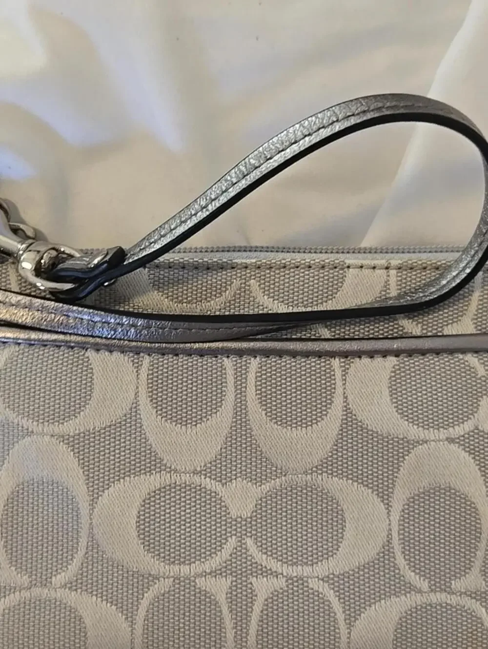 Coach Signature Beige Wristlet NWOT